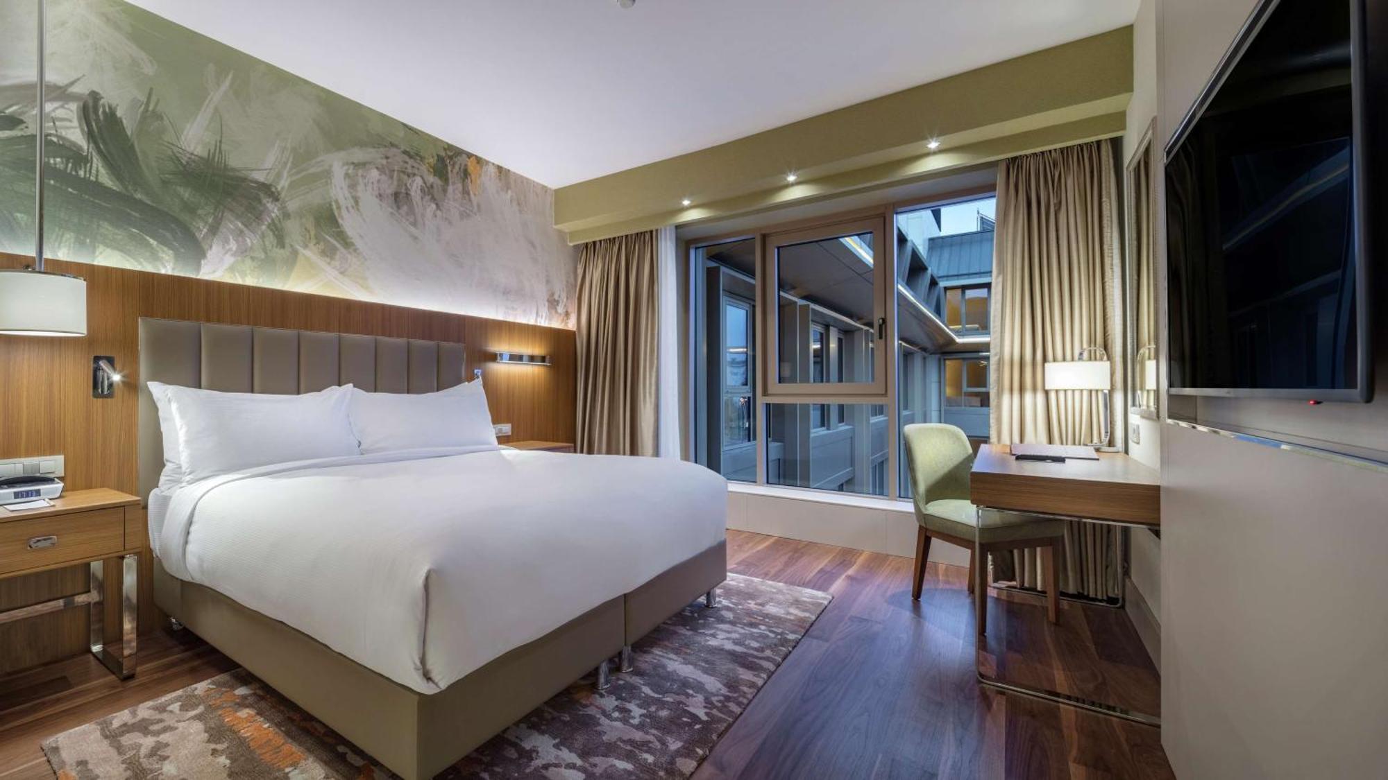 Doubletree By Hilton Skopje Hotel Ngoại thất bức ảnh
